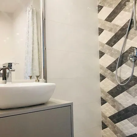 Apartman Q4 - Iga Sea View *